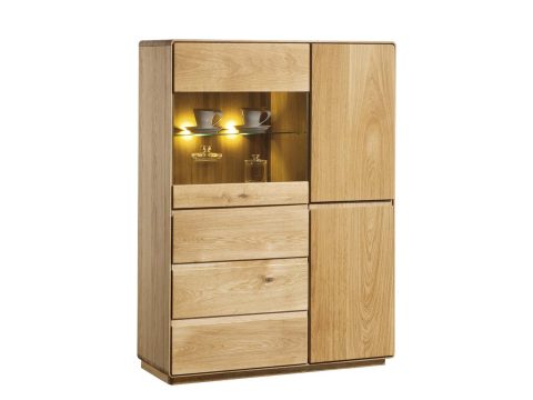 Komoda z witryną i drewnianymi drzwiami – styl klasyczny z elementami modern