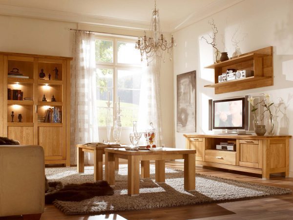 Niska szafka RTV pod telewizor