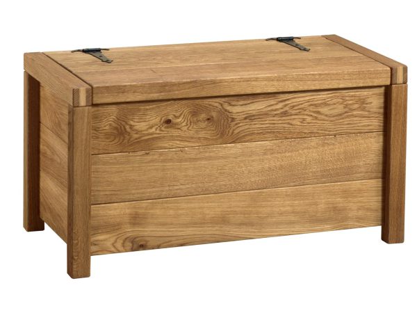 Skrzynia drewniana z podnoszonym wiekiem w stylu industrialnym