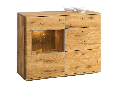 Drewniana komoda z witryną i czterema frontami w stylu rustykalnym