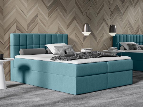 Turkusowe łóżko z pikowaniem w stylu skandynawskim do jasnej sypialni