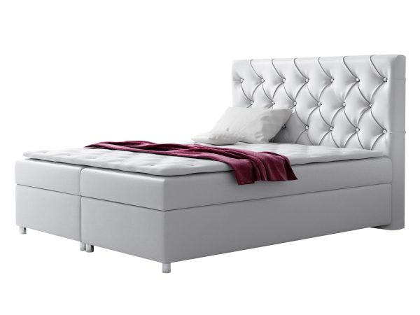 Srebrzystoszare łóżko z tapicerowanym zagłówkiem i cienką narzutą