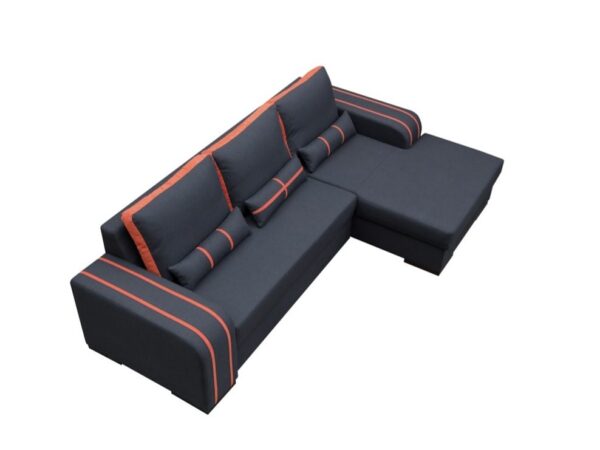 Ciemny narożnik z kontrastowym wykończeniem i pojemnikiem na pościel