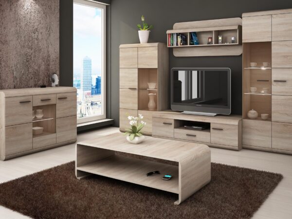 Aranżacja salonu z meblami w kolorze dąb sonoma i niskim stolikiem