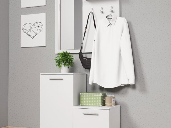 Jasny zestaw do przedpokoju z lustrem i haczykami