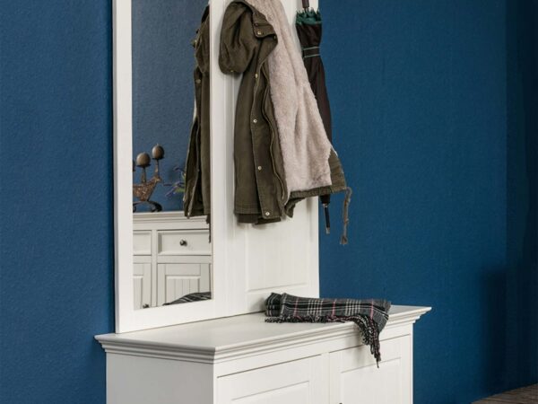 Wieszak drewniany do przedpokoju aranżacja NISAN