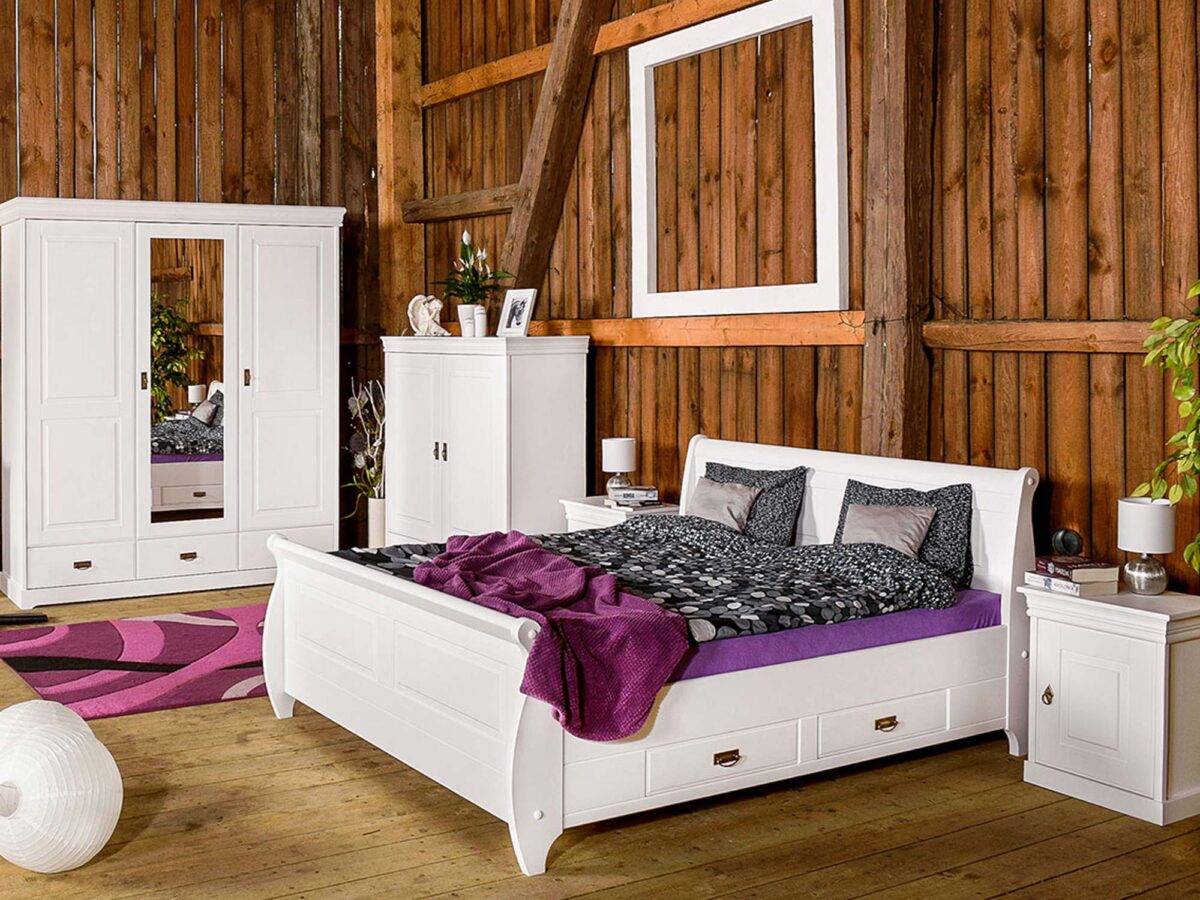 Aranżacja sypialnia białe meble drewniane SENA