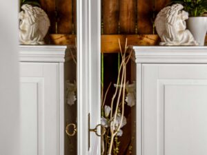 miniaturka Solidna szafa trzydrzwiowa SENA