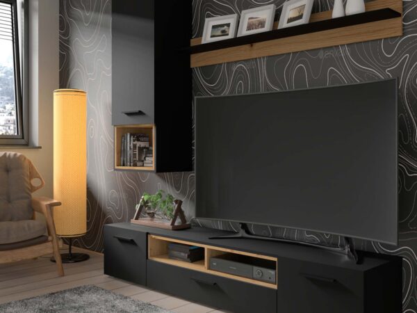 Nowoczesna meblościanka w kolorze czarnym z drewnianymi akcentami