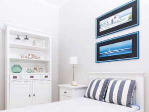 miniaturka Duża Drewniana Komoda MOLA