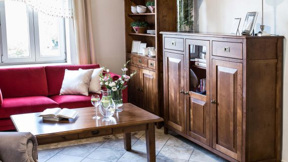 miniaturka Mała Drewniana Komoda MENDOZ