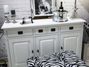 miniaturka Komoda Drewniana w Klasycznym Stylu MOLA