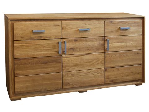 Dębowa komoda z trzema szafkami i metalowymi uchwytami, styl nowoczesny