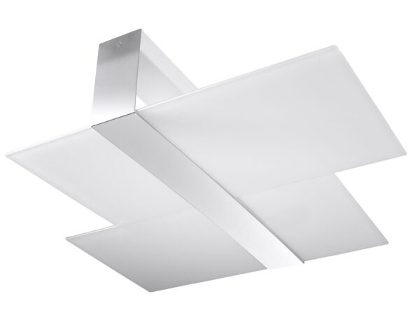 Oświetlenie nowoczesne z białymi geometrycznymi panelami