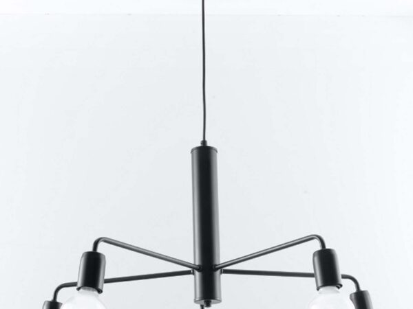 Nowoczesna lampa sufitowa z sześcioma żarówkami na białym tle