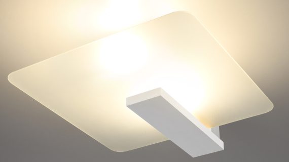 miniaturka Idealny dla każdego wnętrza Plafon LIVORNO