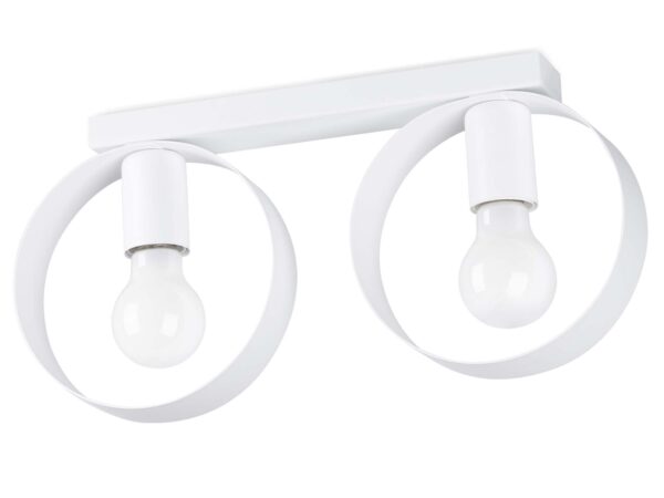 Zbliżenie na dekoracyjny biały pierścień lampy