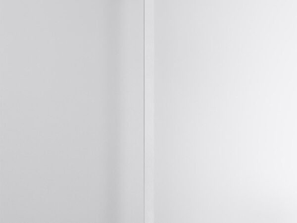 Wizualizacja białej lampy LED z widokiem bocznym na jasnym tle