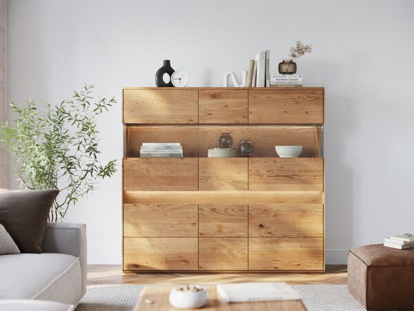 Komoda z otwartymi półkami – pokaz naturalnego wnętrza