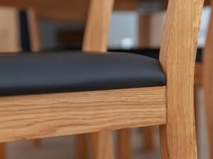 miniaturka Drewniane krzesło z tapicerowanym siedziskiem Wax