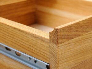 miniaturka Dębowy Stolik na Kwiaty I Bagan