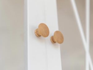 miniaturka Witryna Wąska Klasyczna Biała Sosna Petra