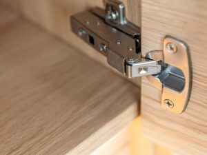 miniaturka Dębowa Witryna Wąska Lewa Salar