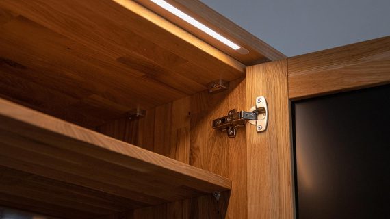 miniaturka Szafa Dębowa Loftowa 5 Drzwi Potrójne Szklane  Inari