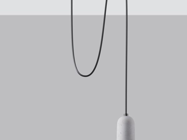 Minimalistyczna oprawa z kablem – tło jasnoszare