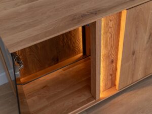 miniaturka Elegancka Komoda TV z Przeszkleniem Zenovia