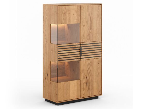 Witryna z drewna z frezami i przeszkleniem na czarnej podstawie