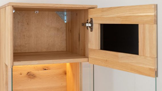 miniaturka Stojąca Dębowa Witryna Valora Czarne Elementy