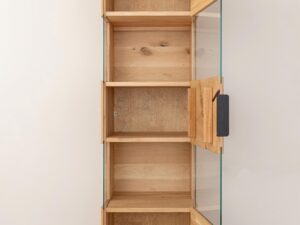 miniaturka Stojąca Dębowa Witryna Valora Czarne Elementy