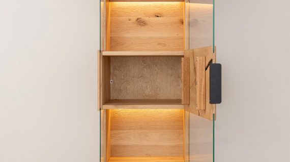 miniaturka Stojąca Dębowa Witryna Valora Czarne Elementy