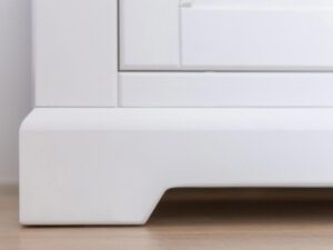 miniaturka Wąska Drewniana Szafa Petra