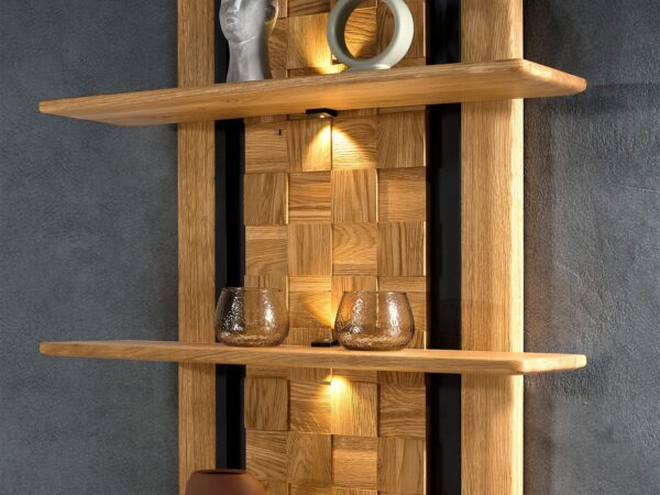 Drewniana półka z trzema poziomami i podświetleniem LED w stylu industrialnym