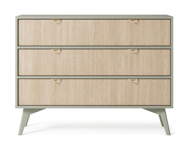 Komoda z trzema szufladami i złotymi uchwytami – forma klasyczna
