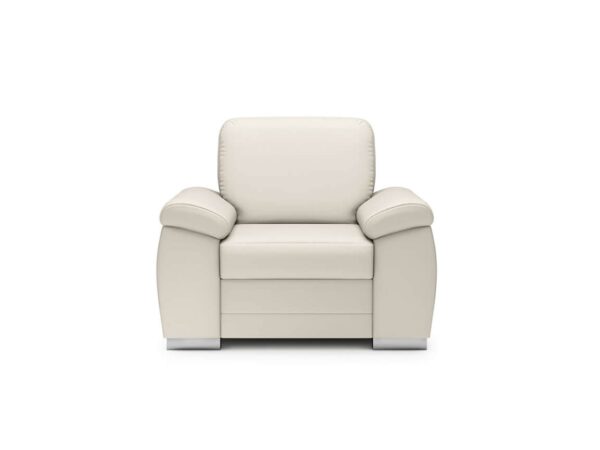Kremowy fotel wypoczynkowy z wysokim oparciem i niskimi nogami