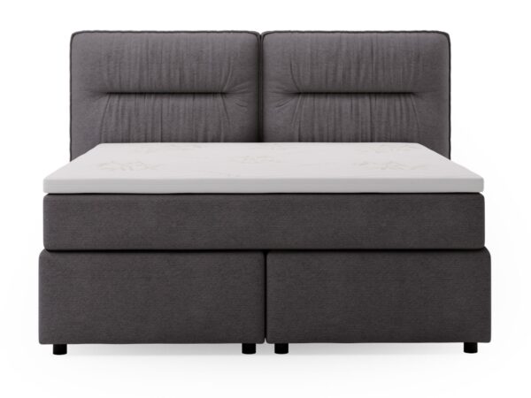 Ciemnoszare łóżko z tapicerowanym zagłówkiem i materacem