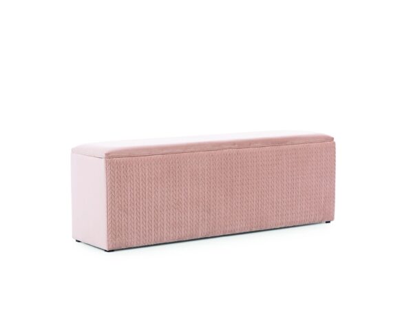 Tapicerowana pufa w kolorze różowym z prostą formą