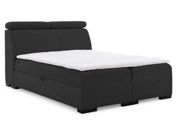 Czarne łóżko z prostym zagłówkiem i nowoczesną bryłą w stylu minimalistycznym