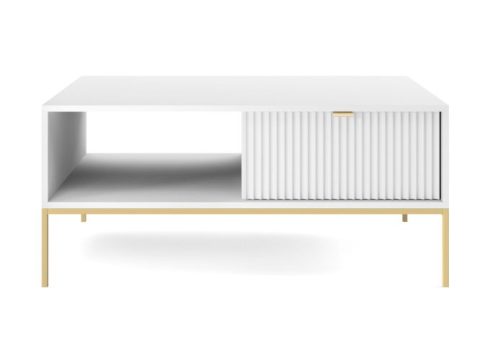 Biała szafka RTV z ryflowanym frontem i złotymi nóżkami – elegancki salon