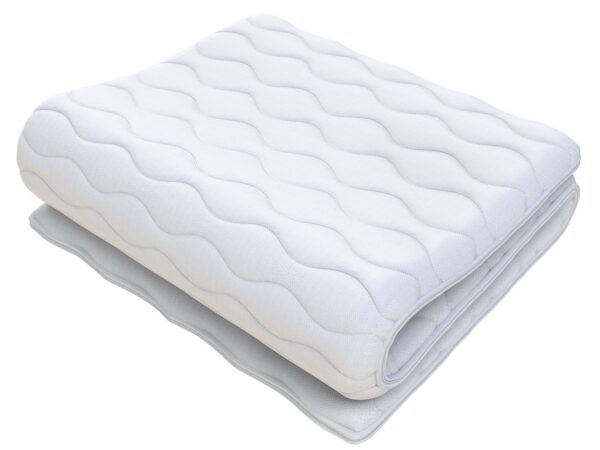 Materac z pianki profilowanej w białym pokrowcu