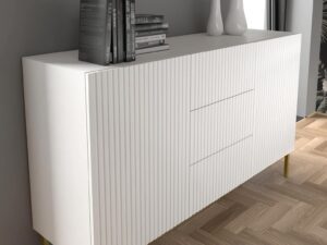 miniaturka Komoda Navia z Eleganckimi Nóżkami Szpilkami