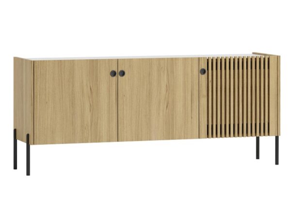 Wisząca szafka w kolorze jasnego dębu z czarnymi uchwytami i ryflowanym dekorem.