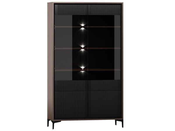 Wysoka witryna z czarnymi przeszklonymi drzwiami i podświetleniem LED