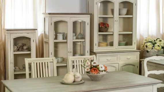 miniaturka Krzesło prowansalskie z jasnobrązowym siedziskiem – Sorrento