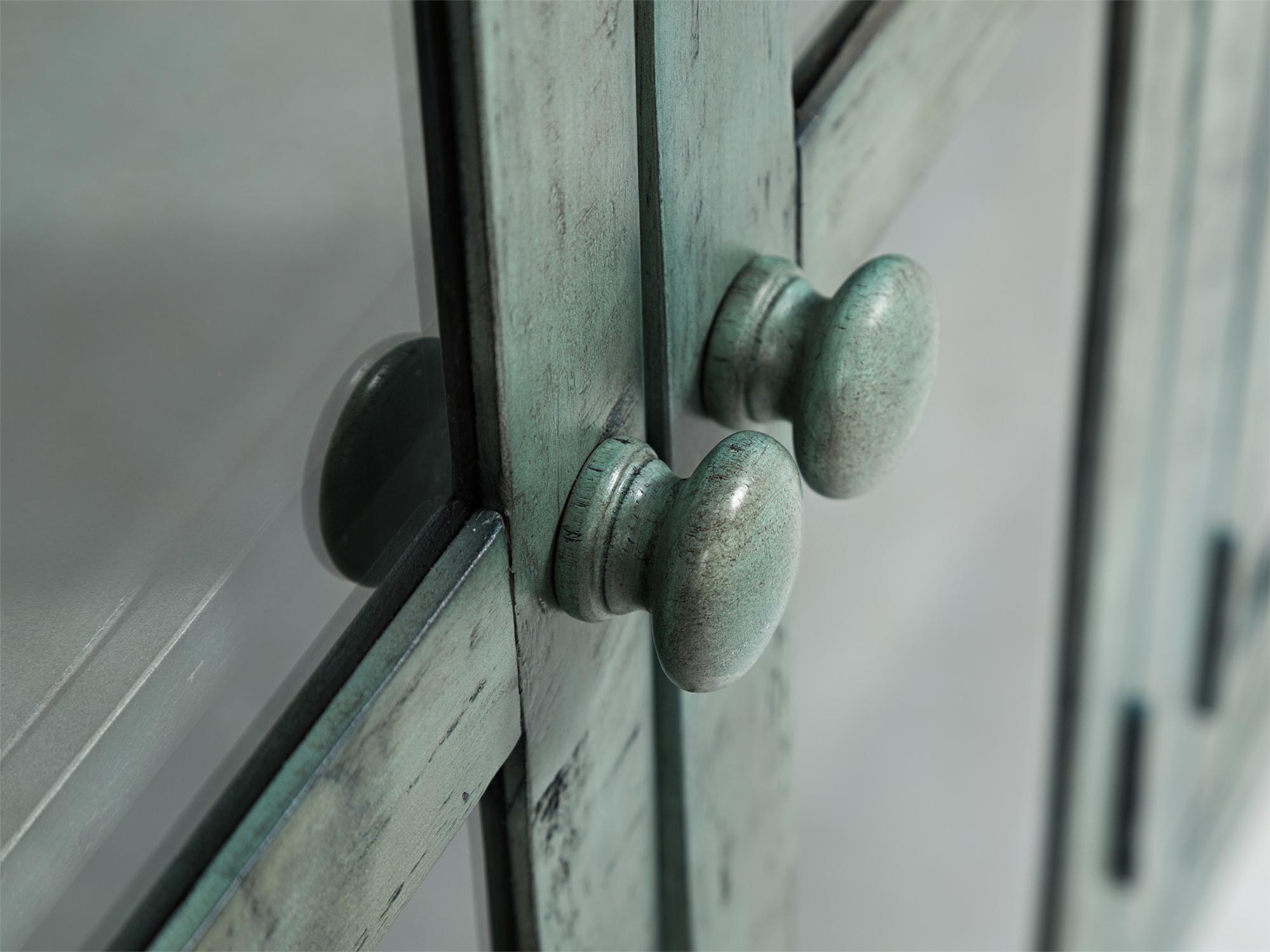 Zbliżenie na gałki w kolorze turkusowym w stylu vintage Zbliżenie na gałki w kolorze turkusowym w stylu vintage