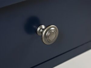 miniaturka Ciemnogranatowa konsola Hampton z minimalistycznymi uchwytami – Avola