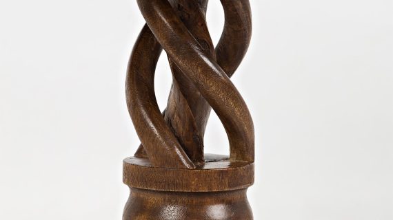 miniaturka Drewniany Stolik Ręcznie Rzeźbiona Spiralna Noga – Avola